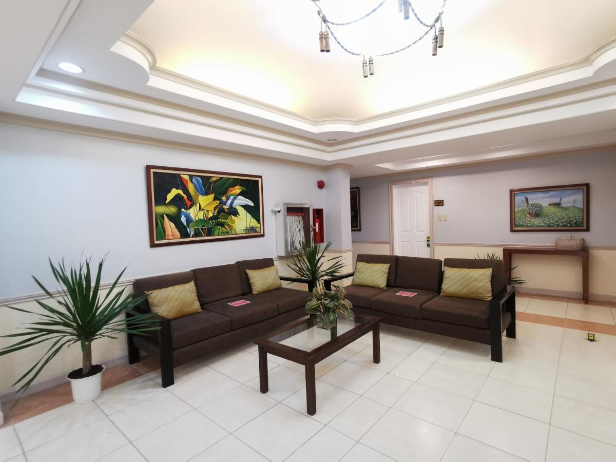 Tagaytay Country Hotel Tagaytay City Exterior photo