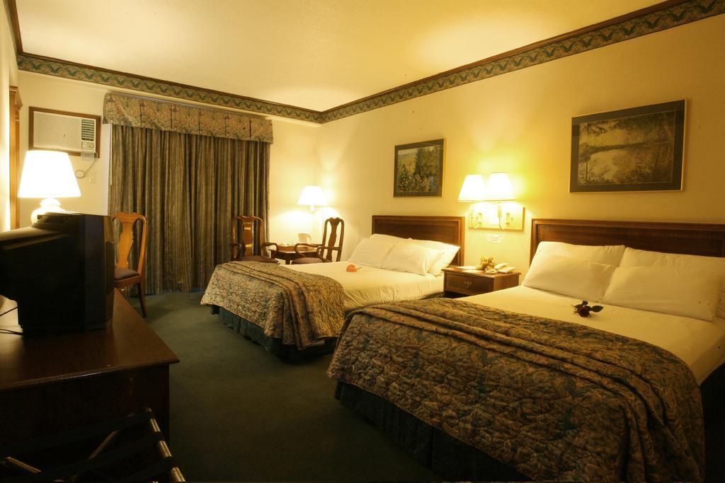 Tagaytay Country Hotel Tagaytay City Room photo